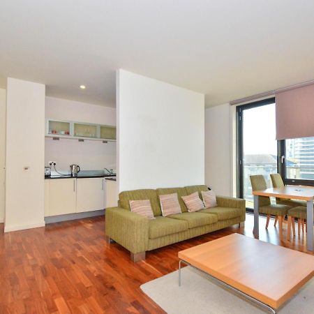 לונדון Canary Wharf - Corporate River View Apartments מראה חיצוני תמונה