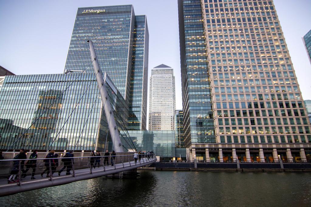 לונדון Canary Wharf - Corporate River View Apartments מראה חיצוני תמונה