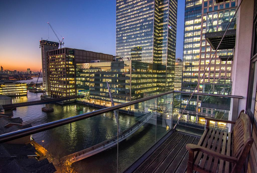 לונדון Canary Wharf - Corporate River View Apartments מראה חיצוני תמונה