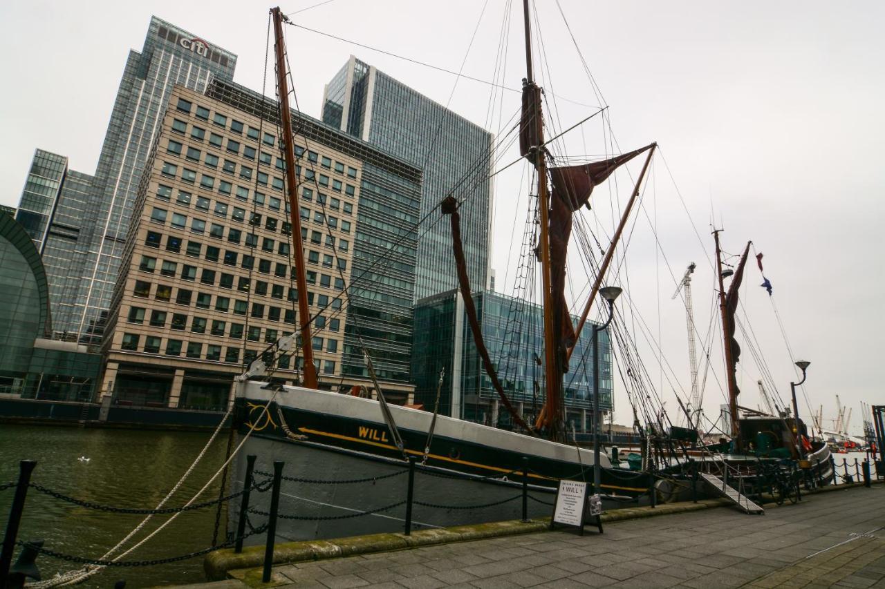לונדון Canary Wharf - Corporate River View Apartments מראה חיצוני תמונה
