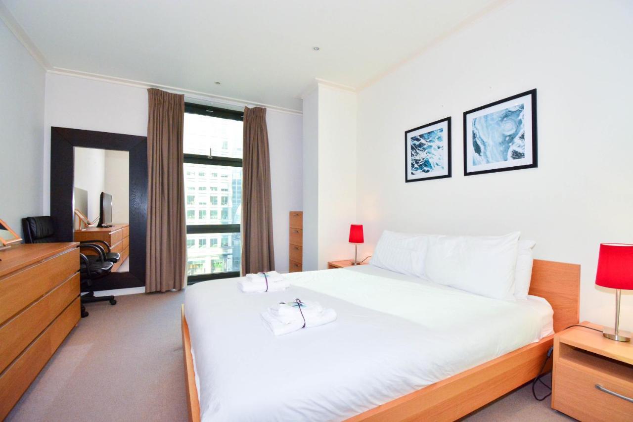 לונדון Canary Wharf - Corporate River View Apartments מראה חיצוני תמונה