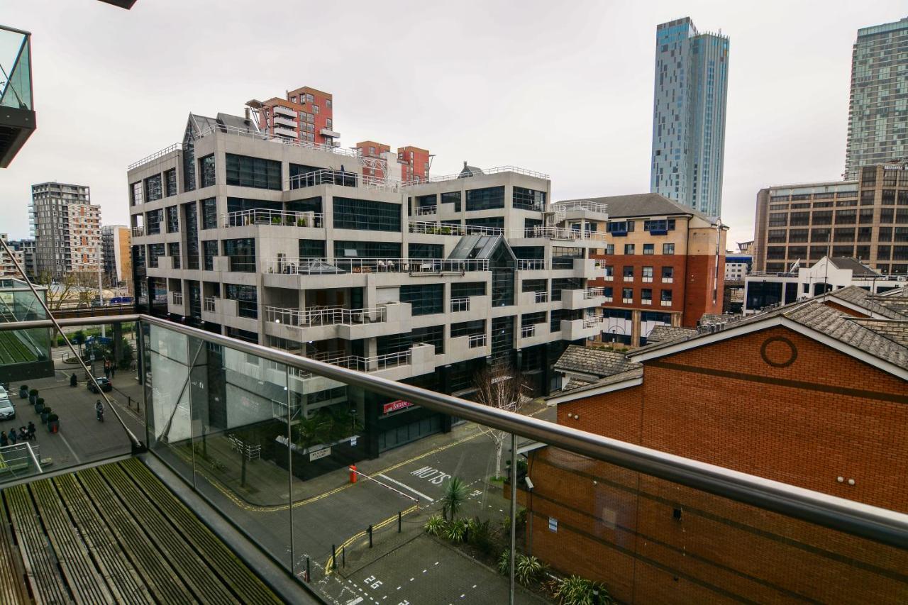 לונדון Canary Wharf - Corporate River View Apartments מראה חיצוני תמונה