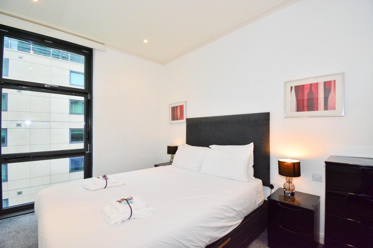 לונדון Canary Wharf - Corporate River View Apartments מראה חיצוני תמונה
