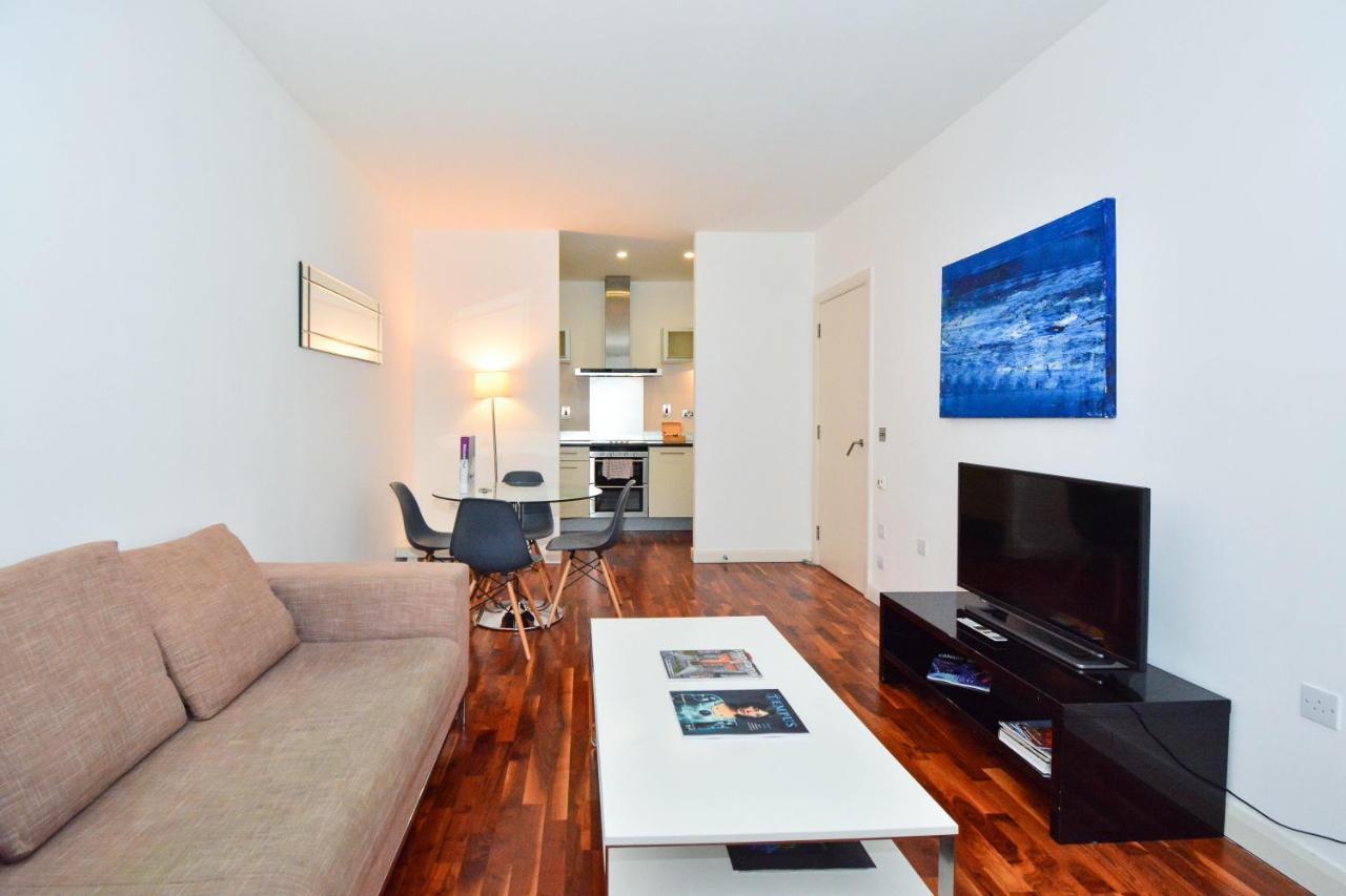 לונדון Canary Wharf - Corporate River View Apartments מראה חיצוני תמונה