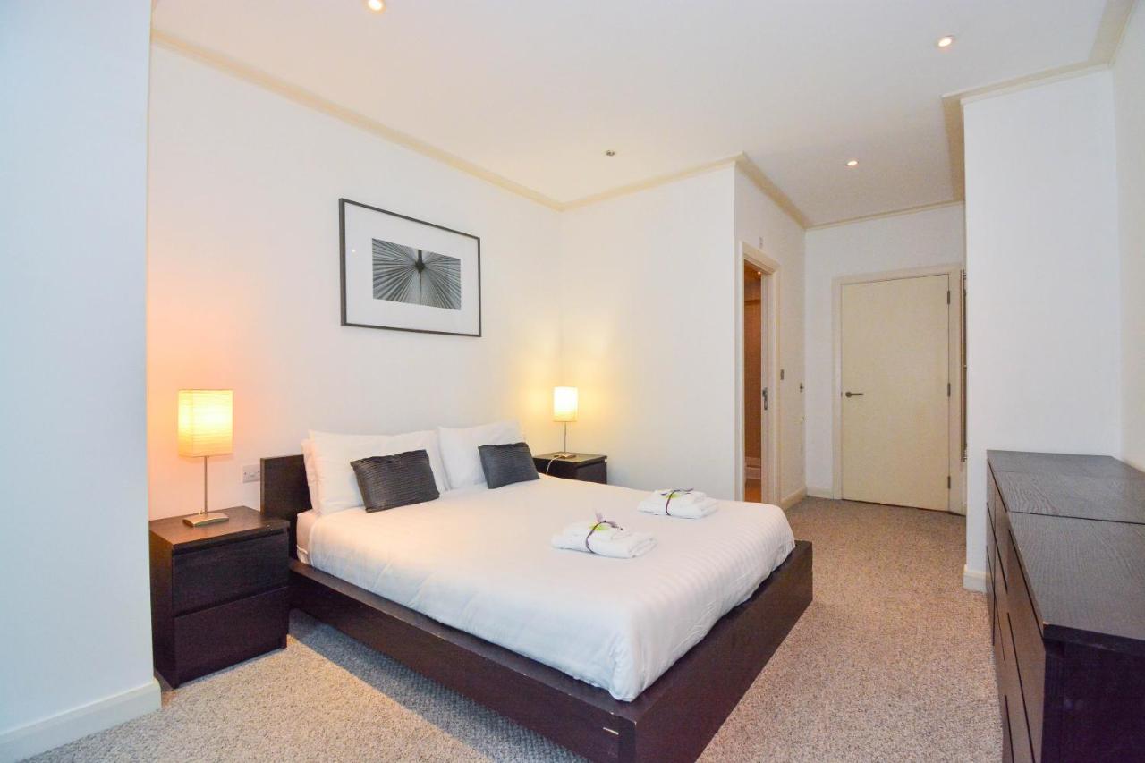 לונדון Canary Wharf - Corporate River View Apartments מראה חיצוני תמונה